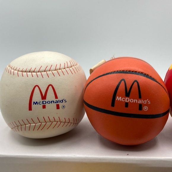 McDonald’s Sports Ball Happy Meal. Baseball, soccer, basketball, 2 footballs - Picture 3 of 4